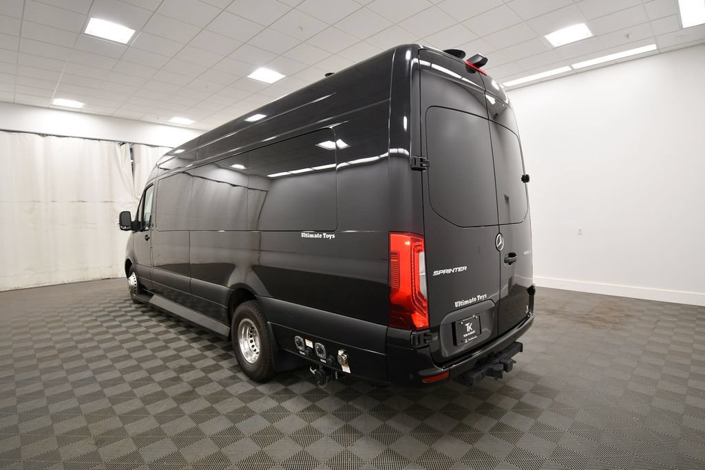 Used 2021 Mercedes-Benz Sprinter 3500 image 6