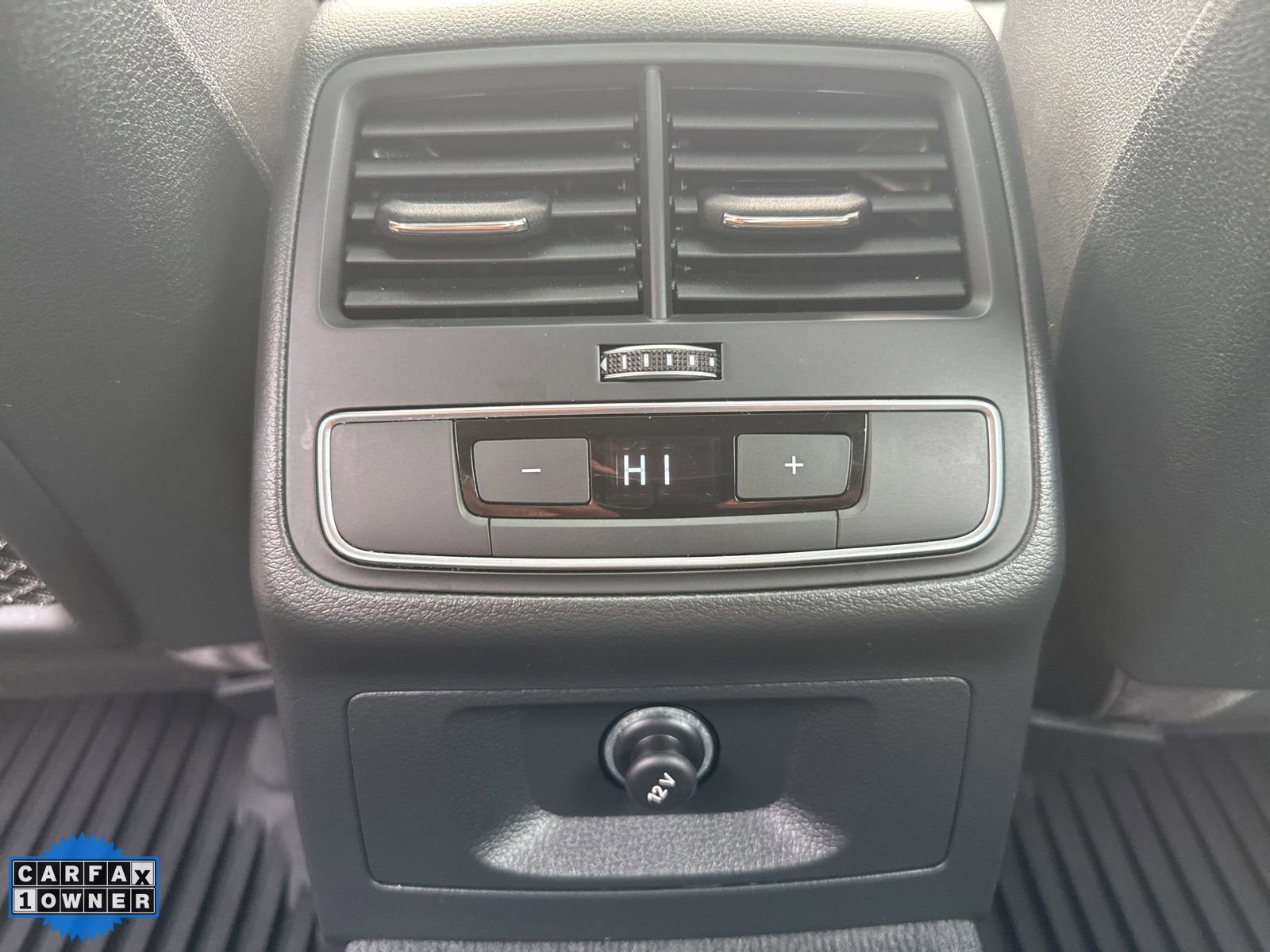 Used 2021 Audi A4 2.0T Premium w/ Convenience Package image 28