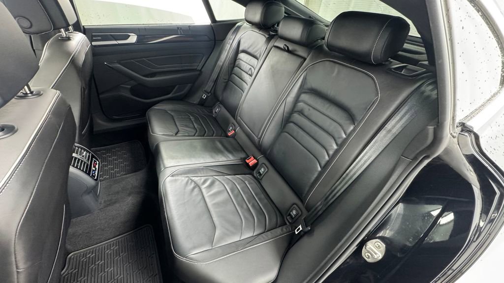 Used 2023 Volkswagen Arteon SEL Premium image 12