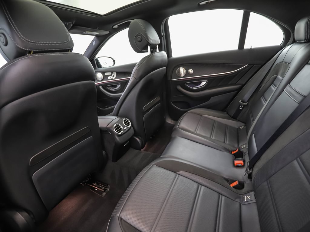 Used 2022 Mercedes-Benz E 53 AMG 4MATIC Sedan image 21