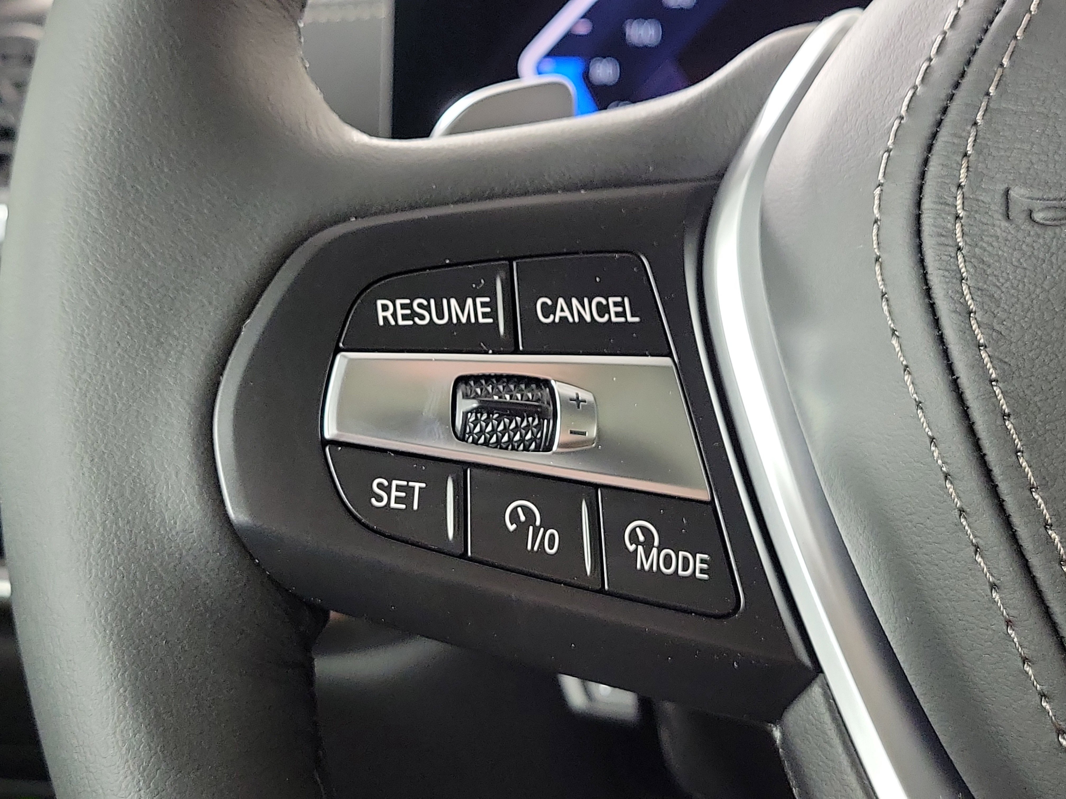 New 2026 BMW X5 xDrive50e image 13