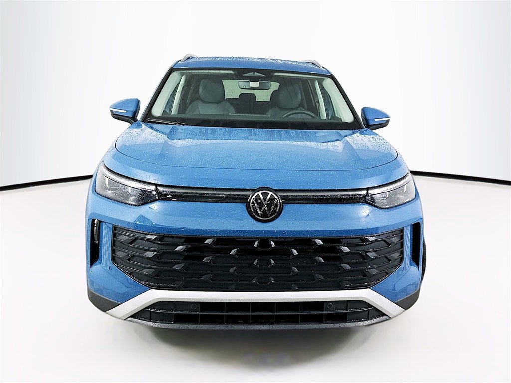 New 2025 Volkswagen Tiguan SE image 5
