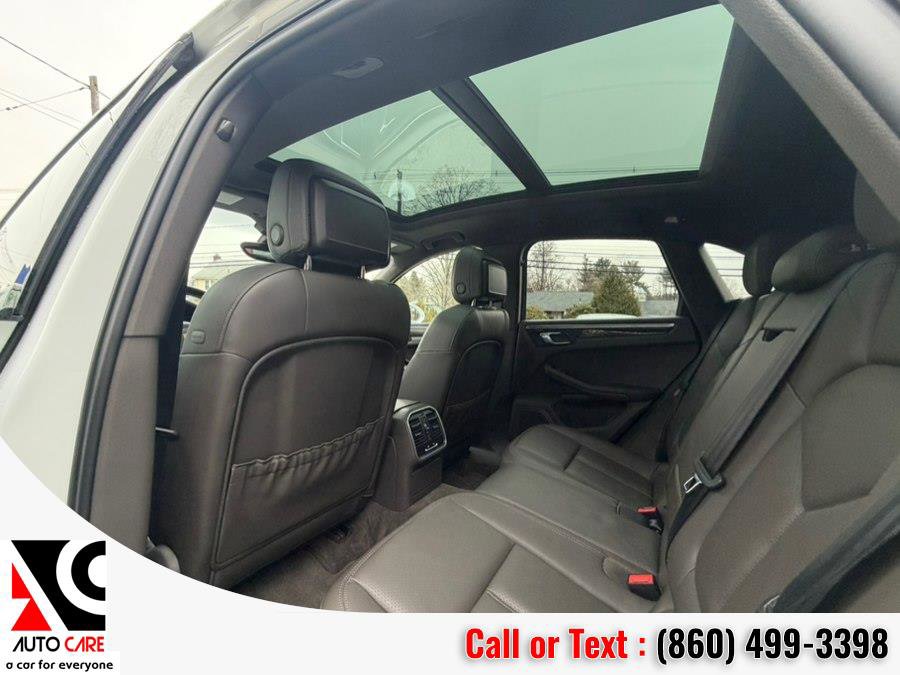 Used 2016 Porsche Macan S AWD/4WD image 15