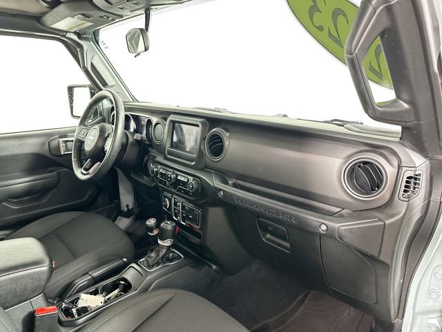 Used 2023 Jeep Wrangler Unlimited w/ Cold Weather Group AWD/4WD image 30