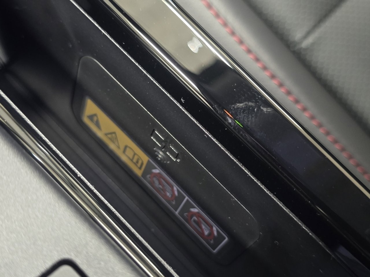 New 2026 Toyota Prius Plug-In Hybrid image 11