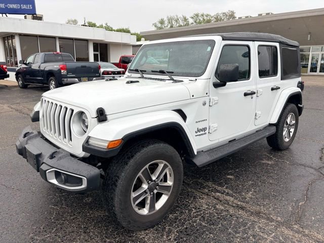 Used 2019 Jeep Wrangler Unlimited Sahara w/ Cold Weather Group AWD/4WD image 2