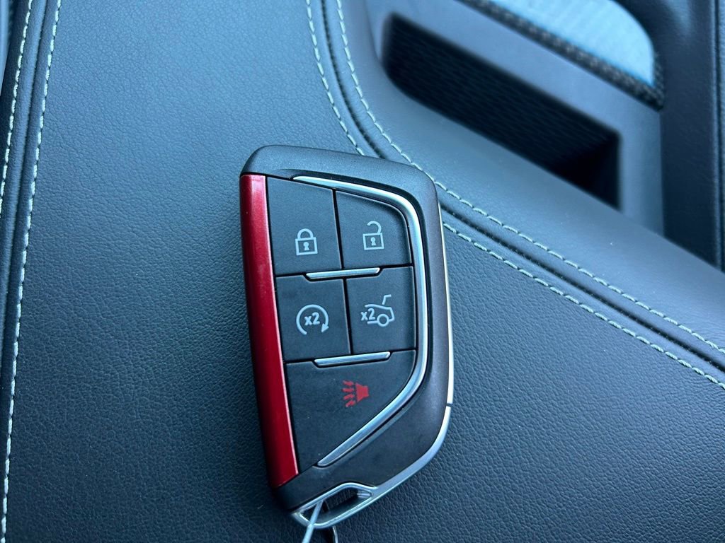 Used 2024 Cadillac CT5 V Blackwing w/ Driver Assist Package image 38