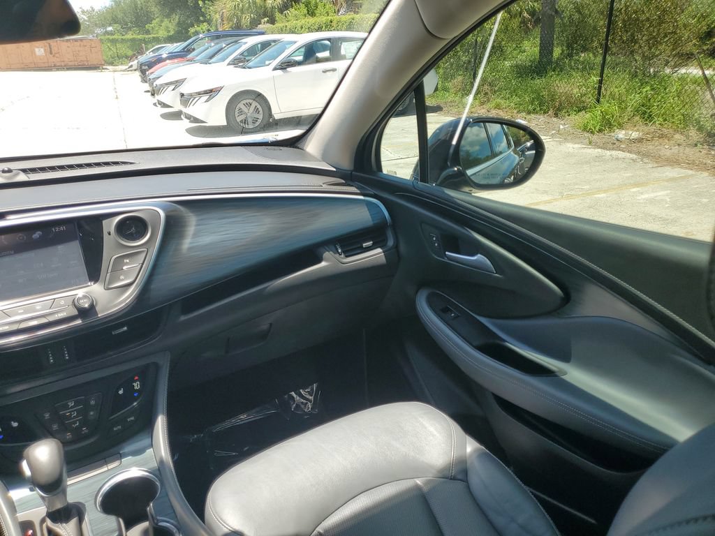 Used 2020 Buick Envision Essence w/ LPO, Interior Luxury Package FWD image 22