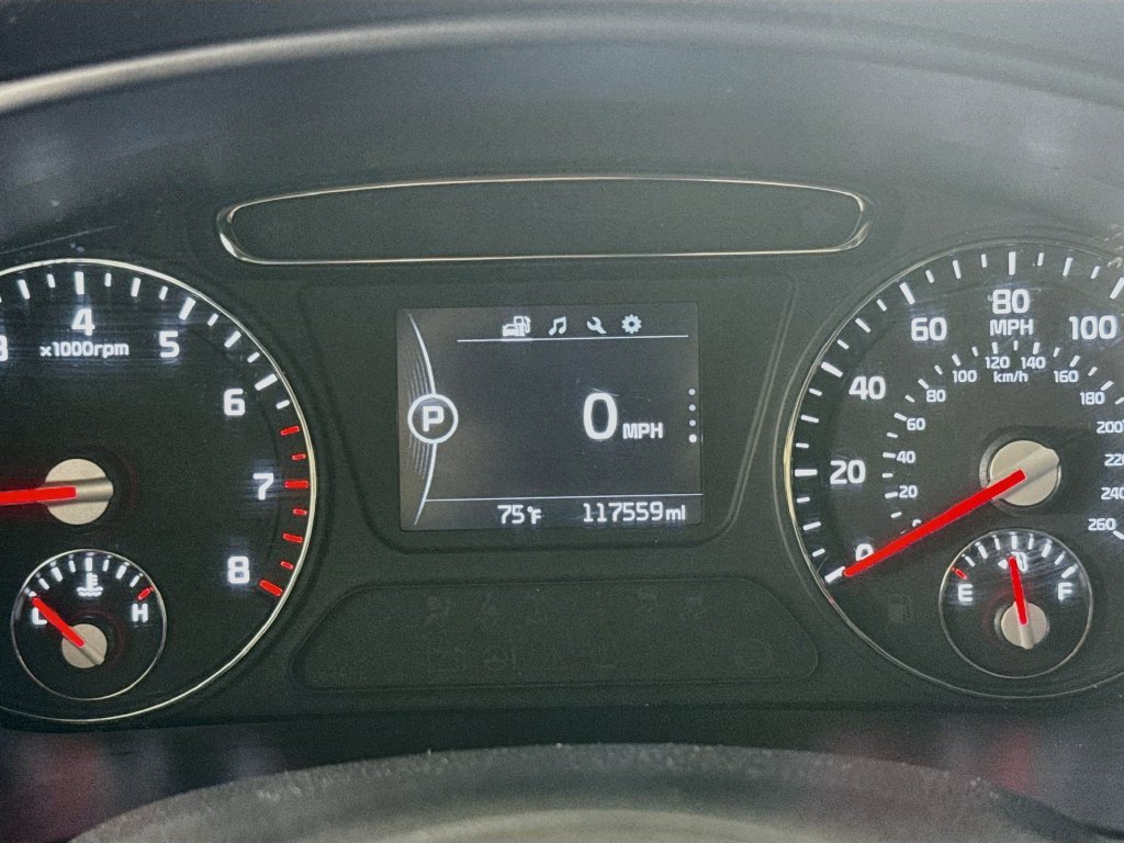 Used 2017 Kia Sorento FWD w/ LX Convenience Package image 12