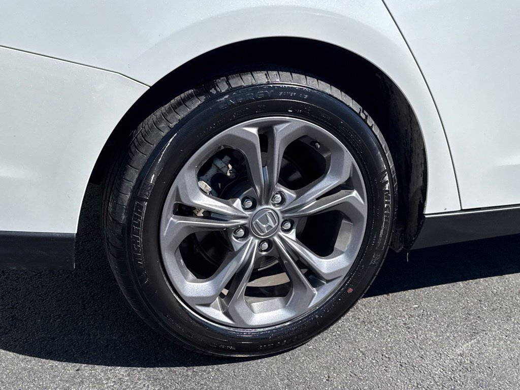 Certified 2024 Honda Accord EX image 9