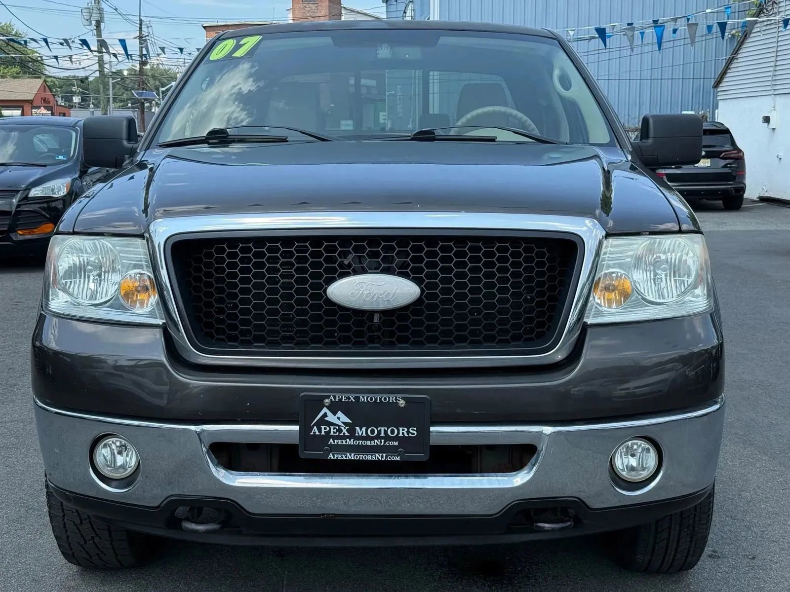 Used 2007 Ford F150 XLT image 2