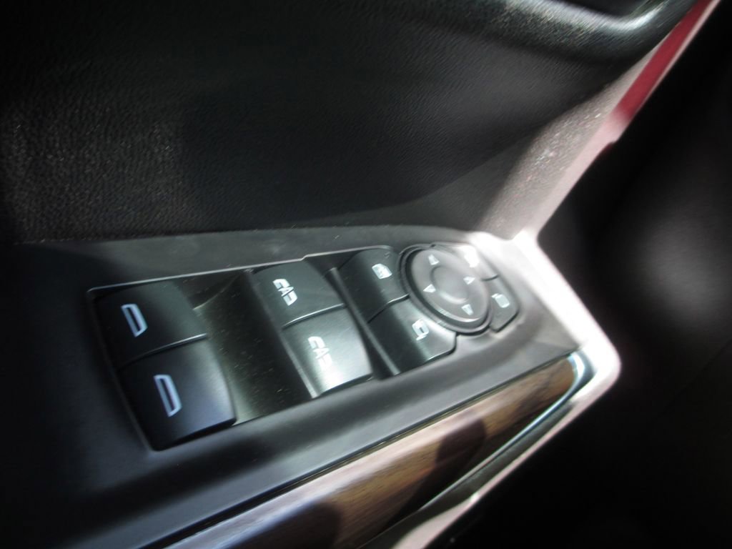 Used 2021 GMC Sierra 1500 SLT w/ SLT Premium Plus Package AWD/4WD image 31