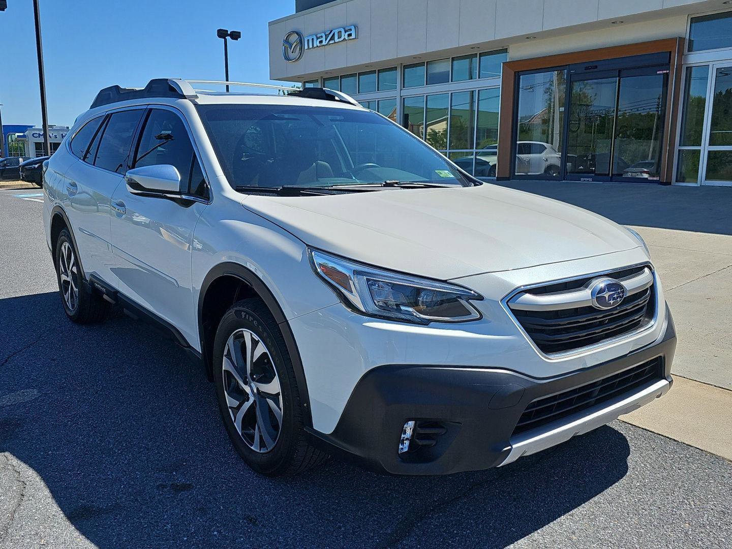 Used 2020 Subaru Outback Touring w/ Popular Package #2 AWD/4WD image 1