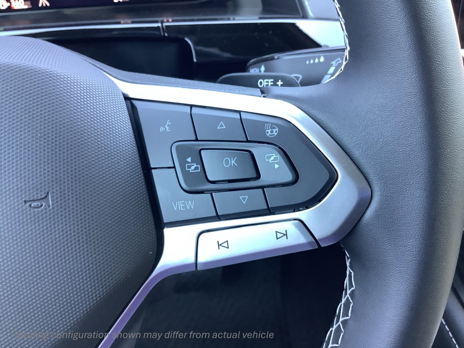 New 2026 Volkswagen Atlas Cross Sport SE image 26