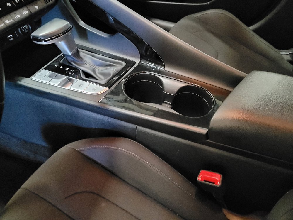 Used 2023 Hyundai Elantra SEL w/ Convenience Package FWD image 26