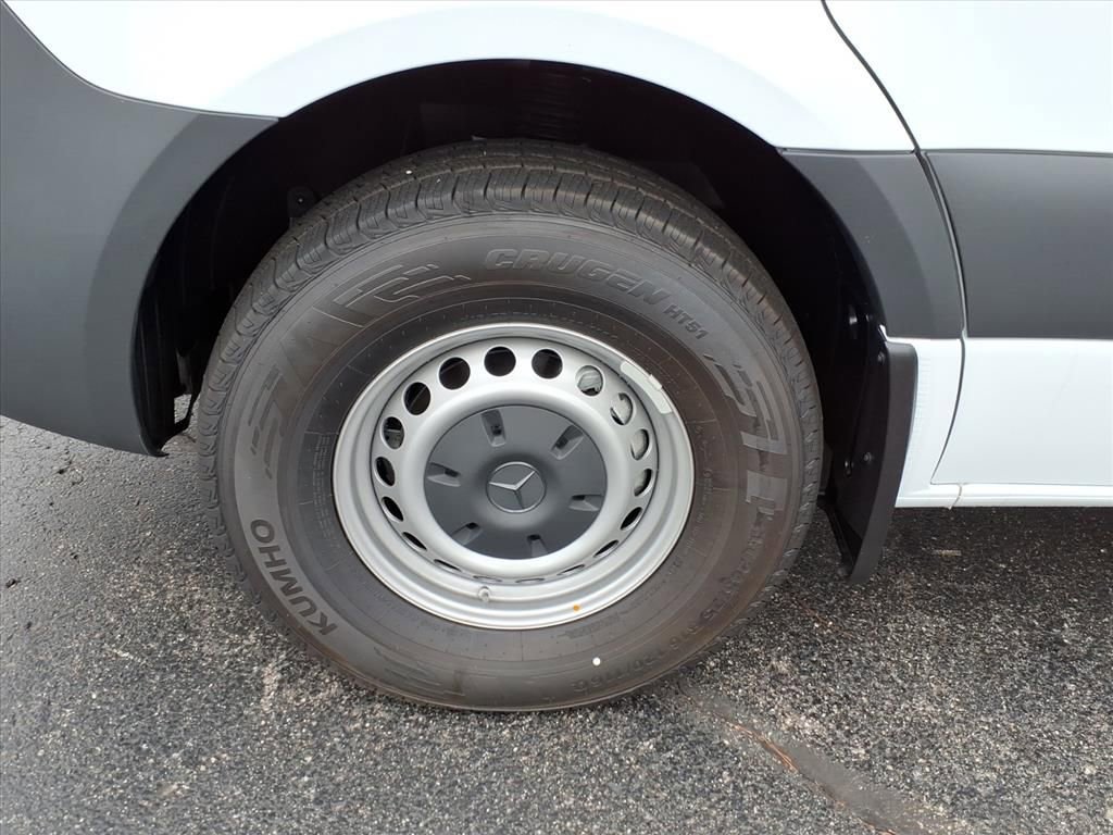 New 2025 Mercedes-Benz Sprinter 2500 image 10