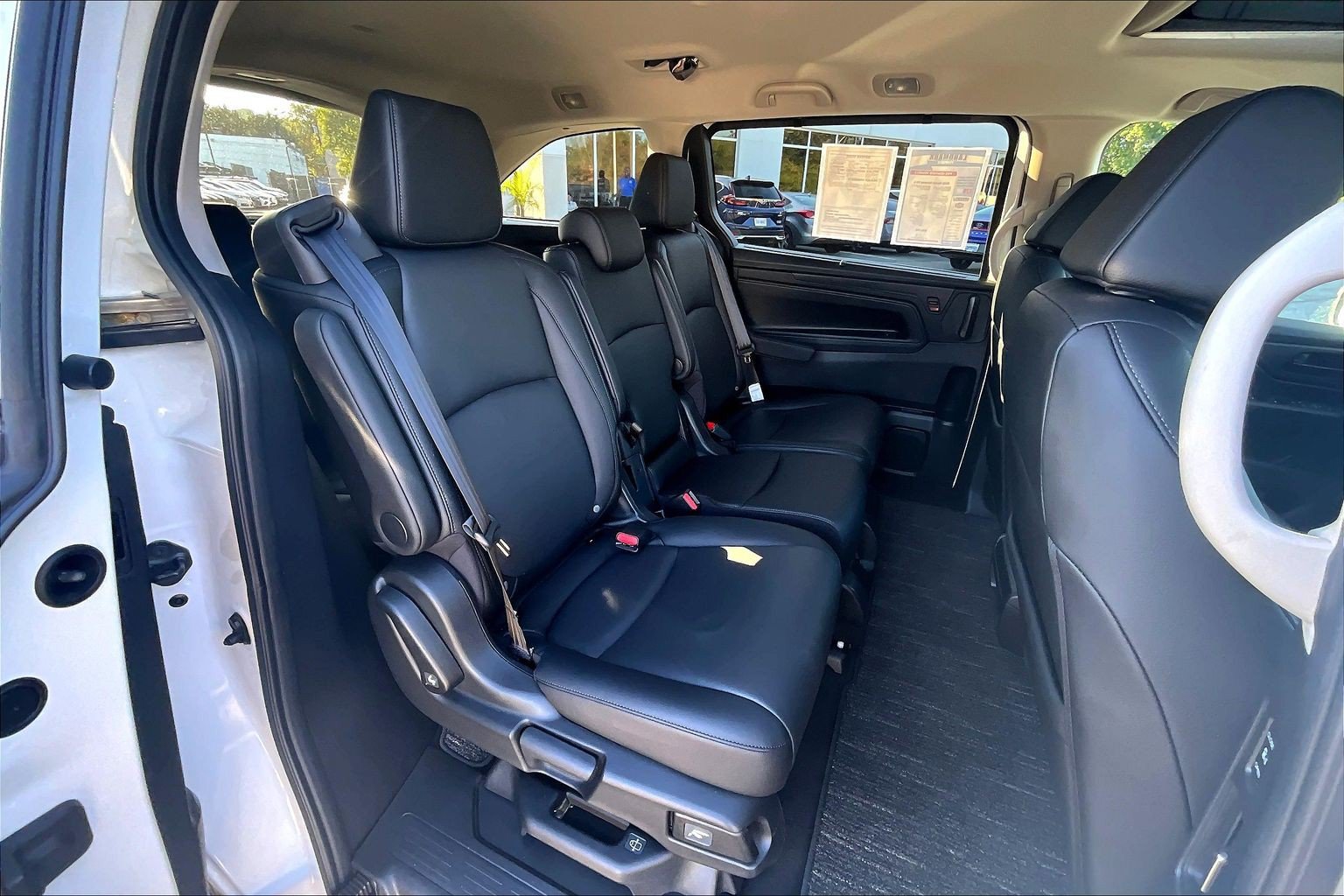 Certified 2025 Honda Odyssey EX-L image 28