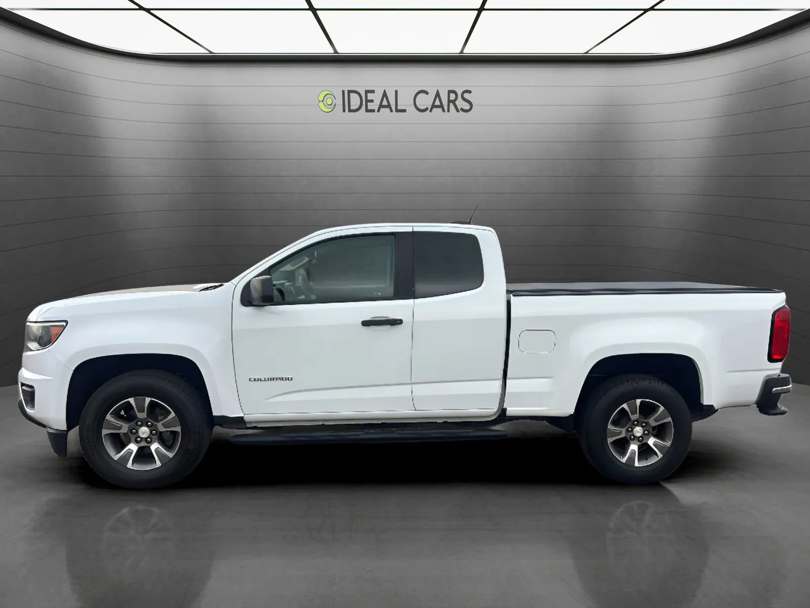 Used 2017 Chevrolet Colorado W/T w/ WT Convenience Package RWD image 8