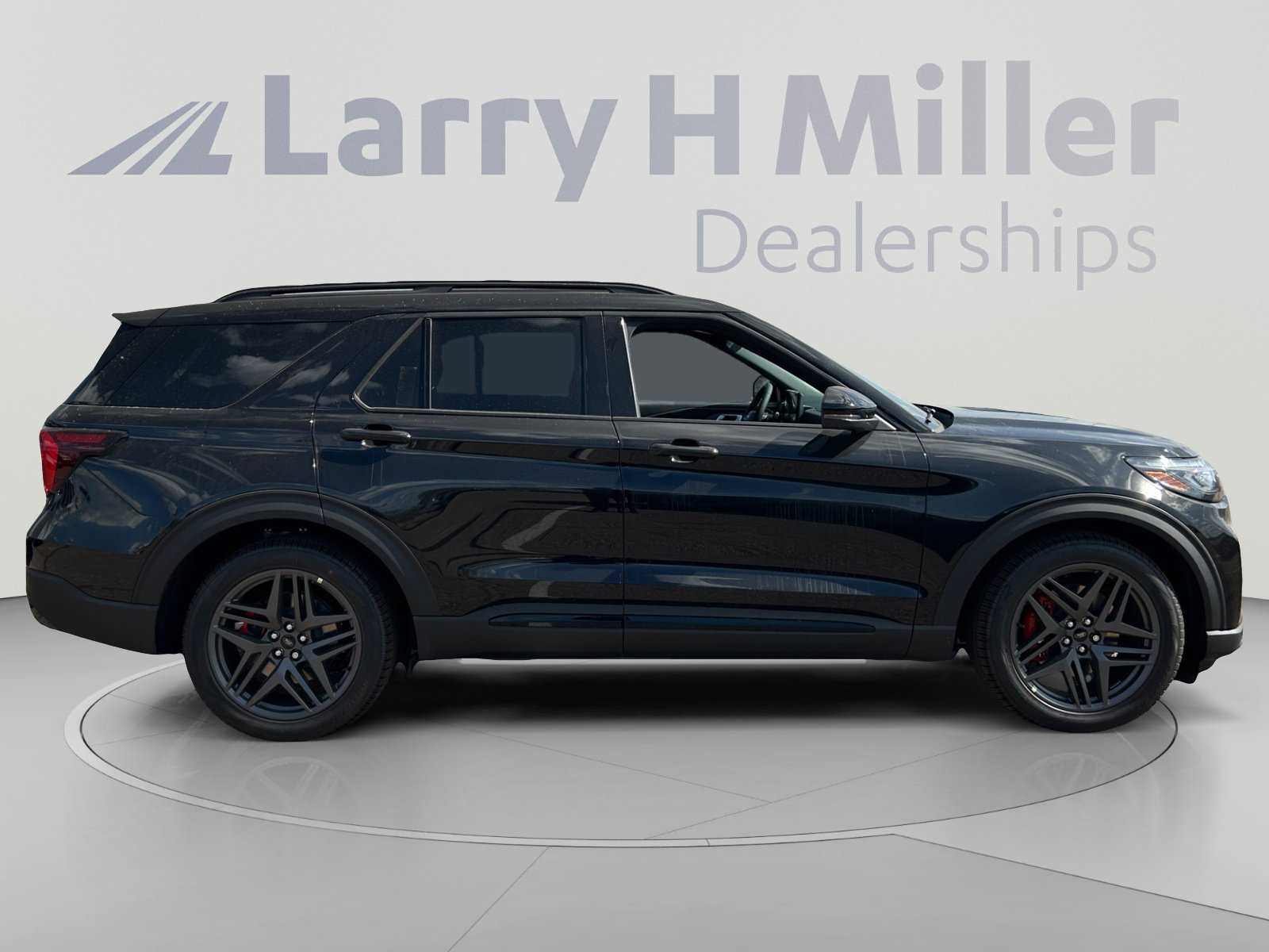 New 2026 Ford Explorer ST w/ Sun And Sound Package AWD/4WD image 6