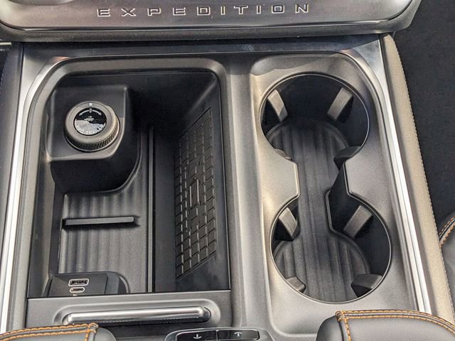 New 2025 Ford Expedition Tremor image 19