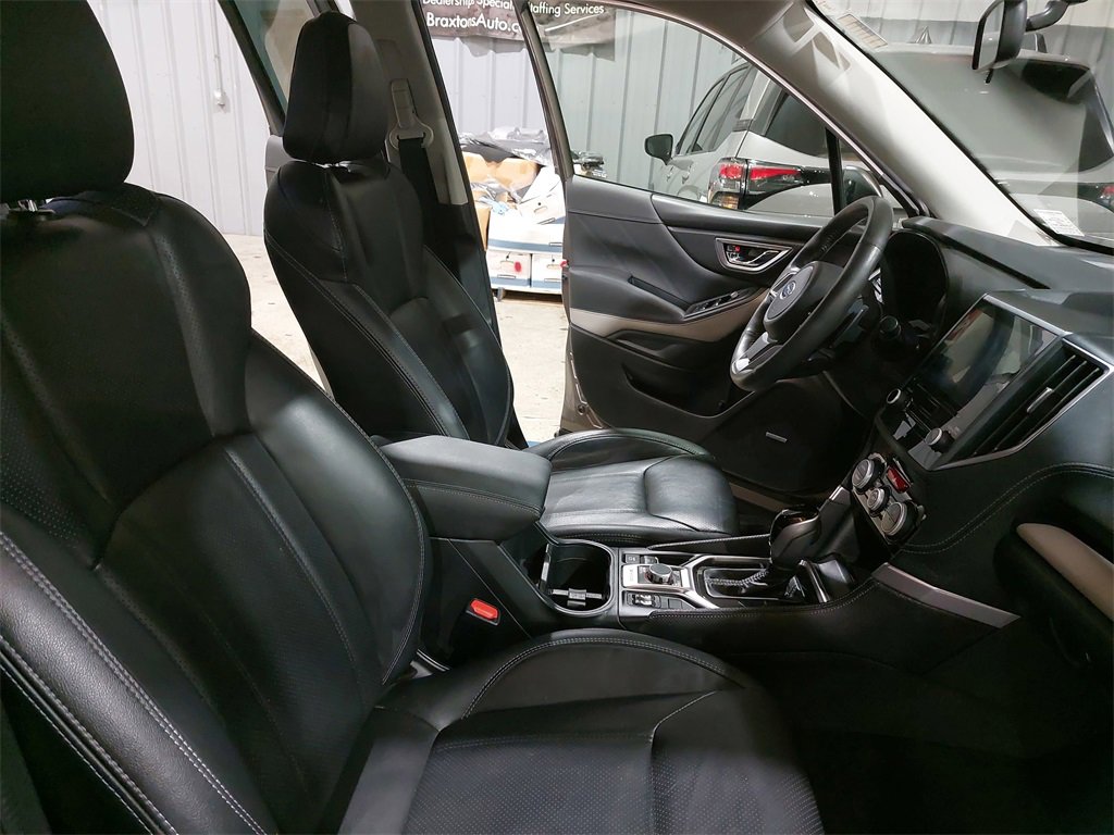 Used 2022 Subaru Forester Limited image 10