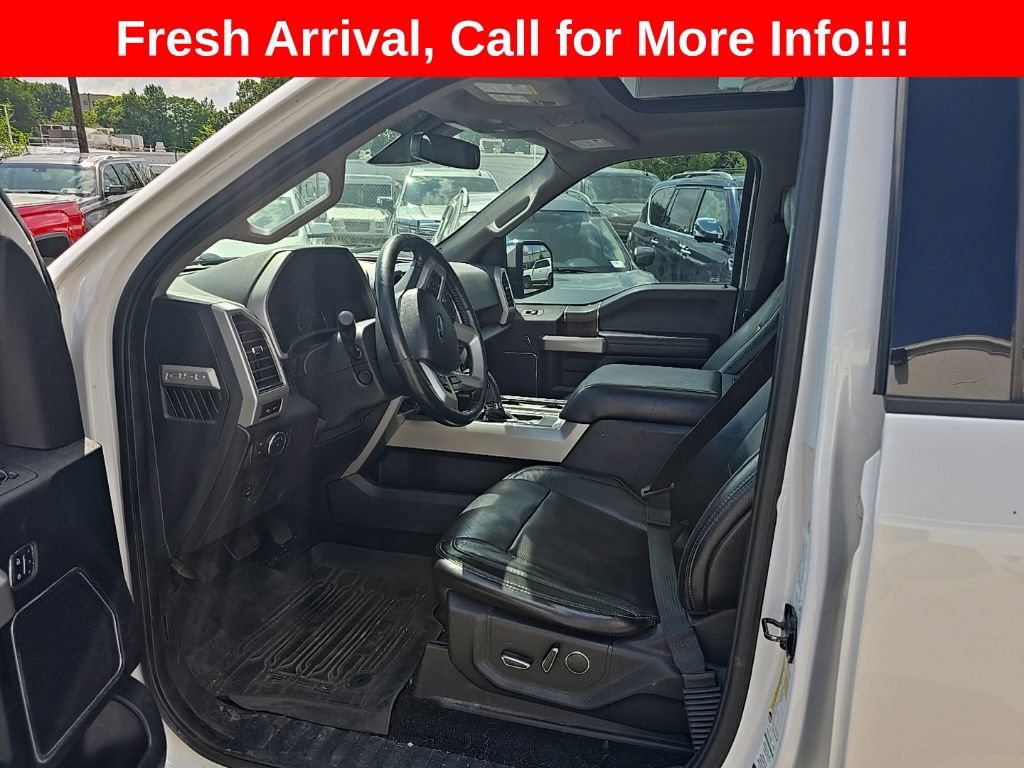 Used 2017 Ford F150 Lariat w/ Equipment Group 502A Luxury AWD/4WD image 14