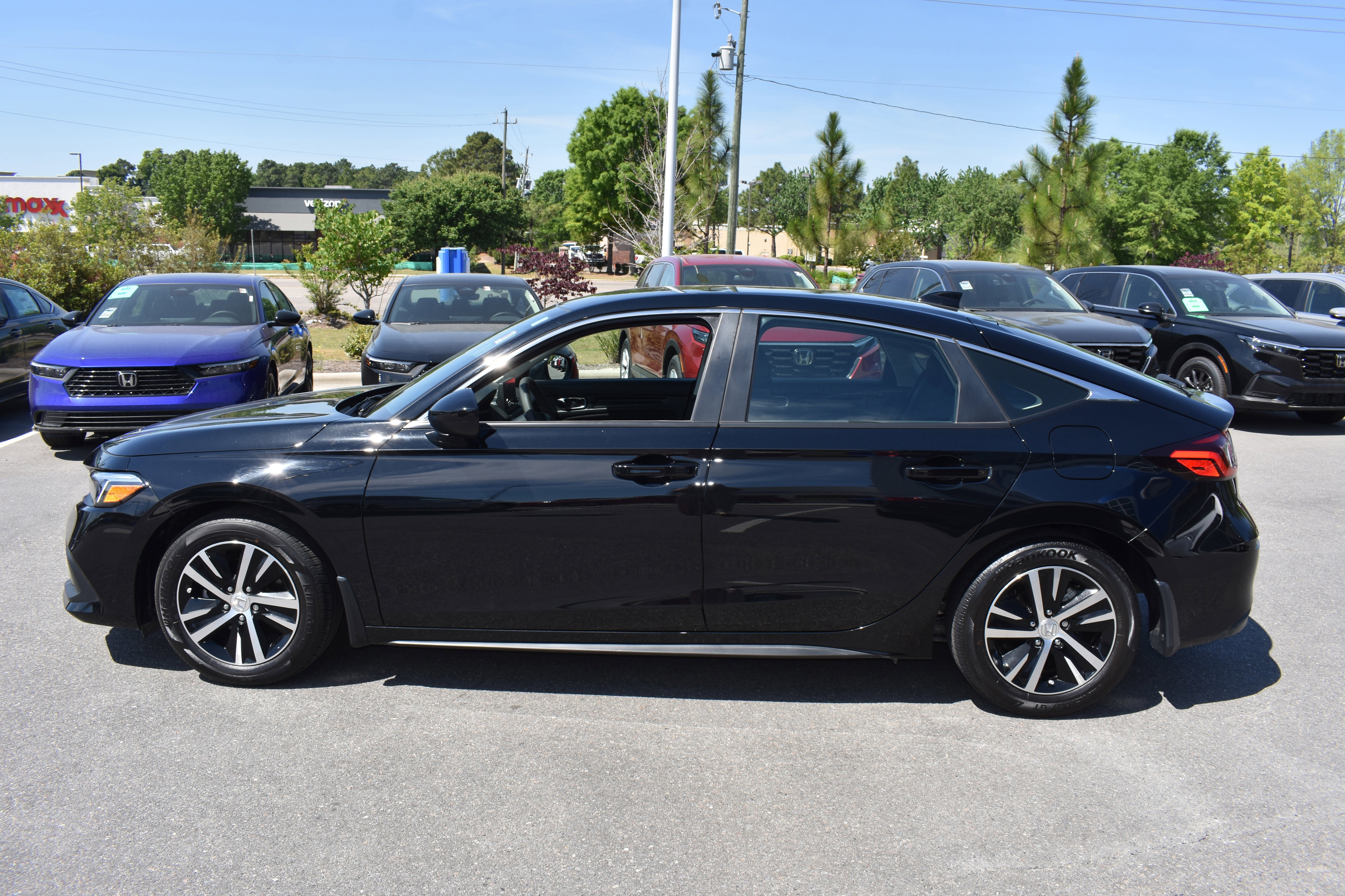 Certified 2024 Honda Civic LX image 6
