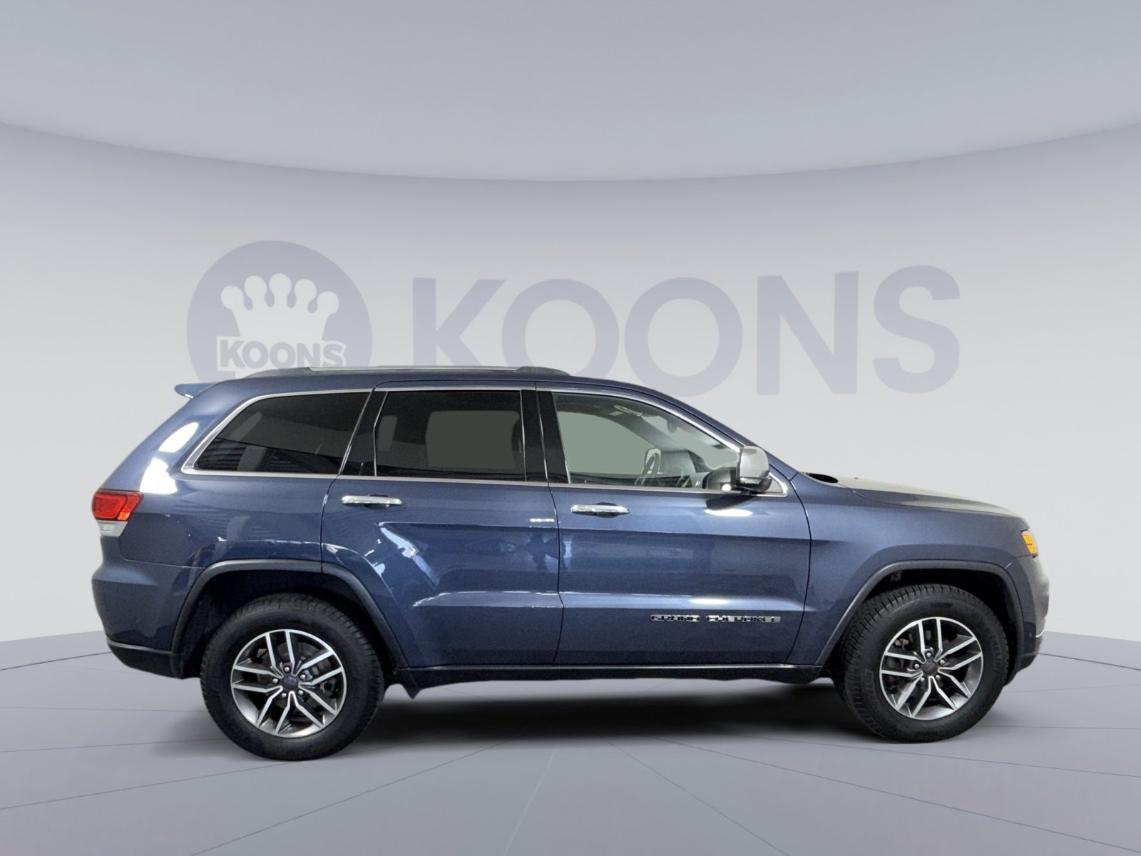 Used 2020 Jeep Grand Cherokee Limited w/ Trailer Tow Group IV image 8