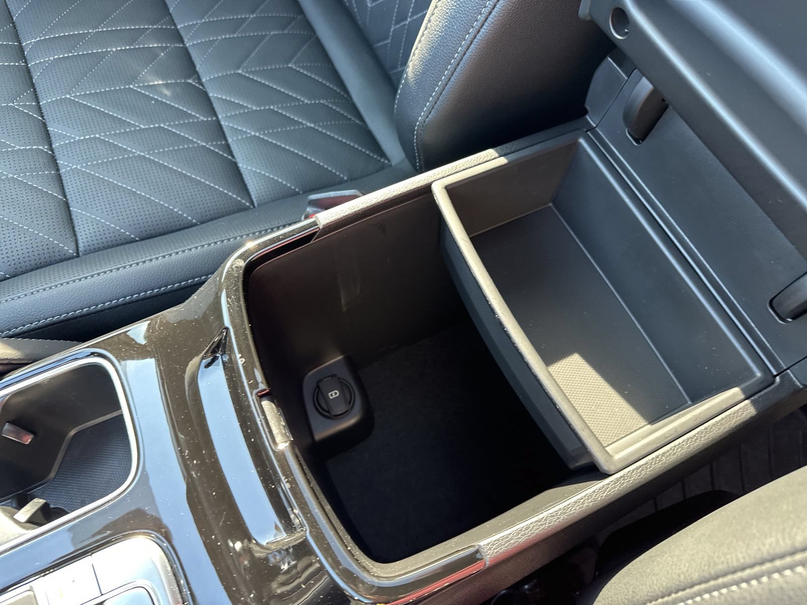 Used 2025 Kia Telluride EX X-Line AWD/4WD image 73