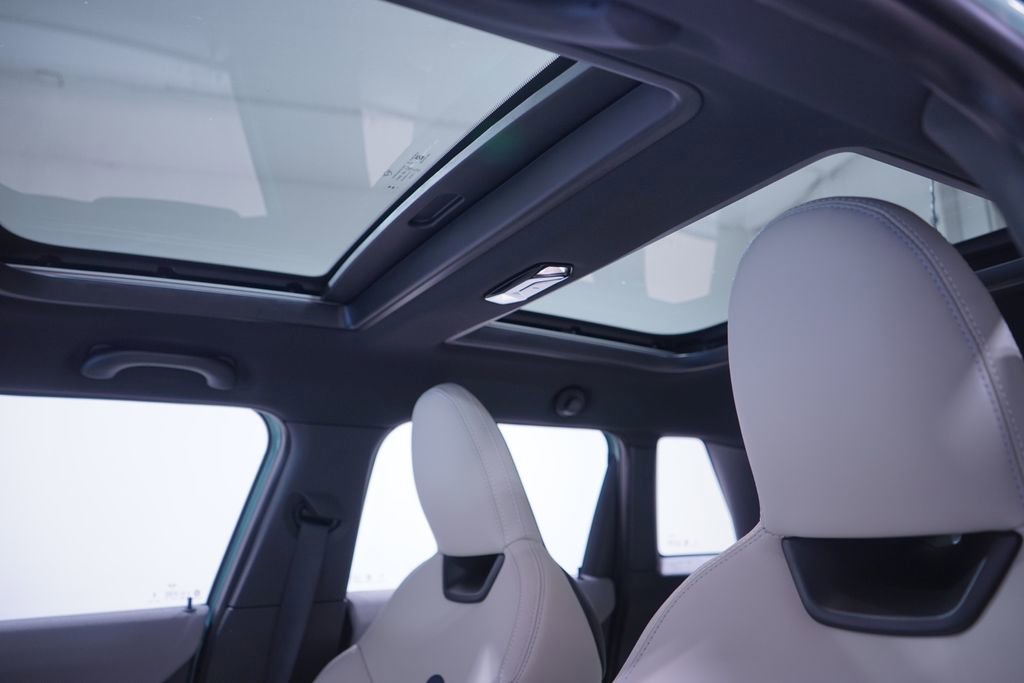 New 2026 MINI Cooper S image 8