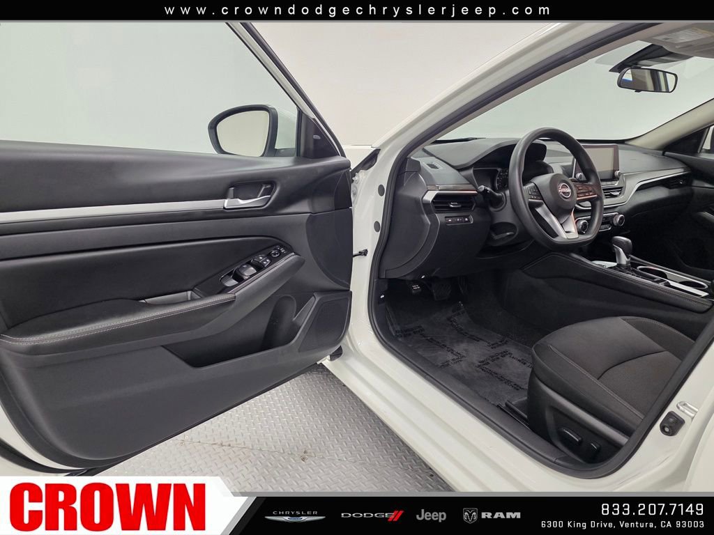 Used 2023 Nissan Altima 2.5 SV image 20