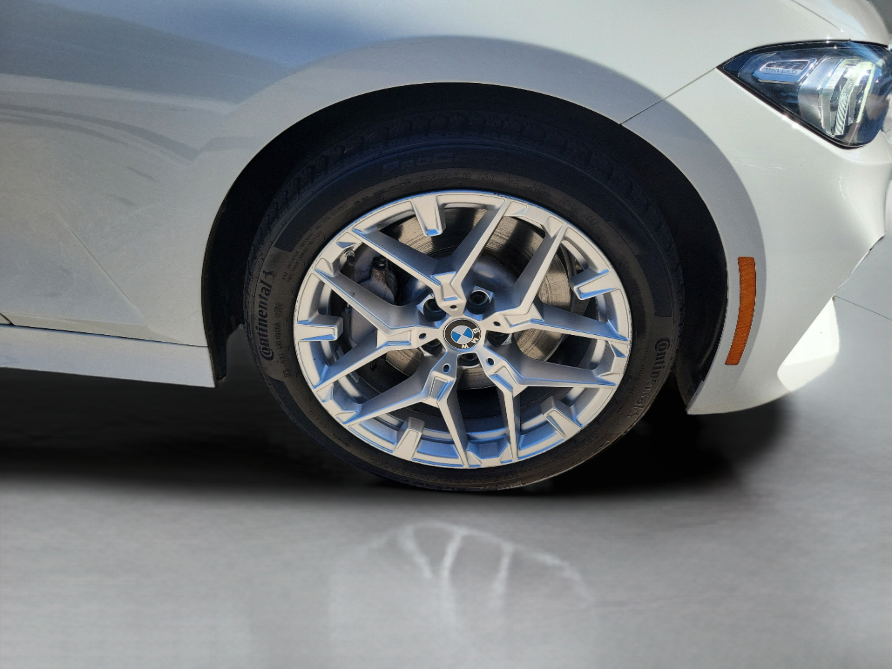 Used 2025 BMW 330i Sedan RWD image 29