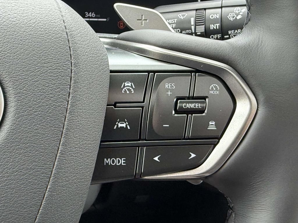 New 2026 Lexus TX 500h AWD image 37