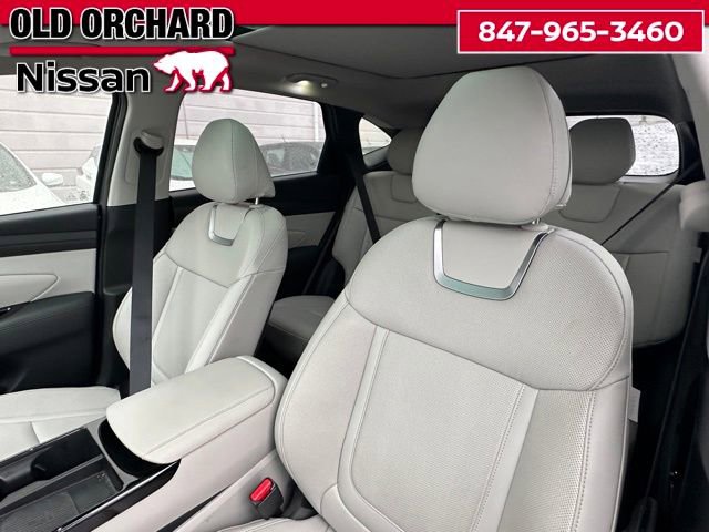 Used 2025 Hyundai Tucson Limited AWD/4WD image 13