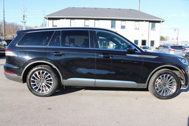 Used 2021 Lincoln Aviator Reserve w/ Elements Package Plus image 6