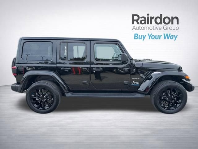 Used 2022 Jeep Wrangler Unlimited Sahara w/ Cold Weather Group image 9
