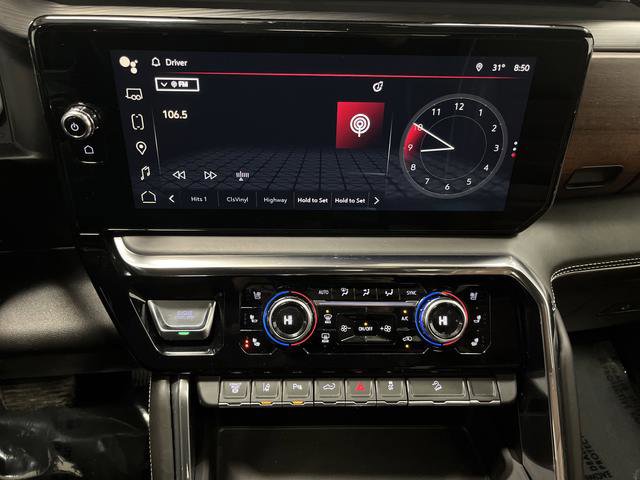 Used 2024 GMC Sierra 3500 Denali Ultimate image 9