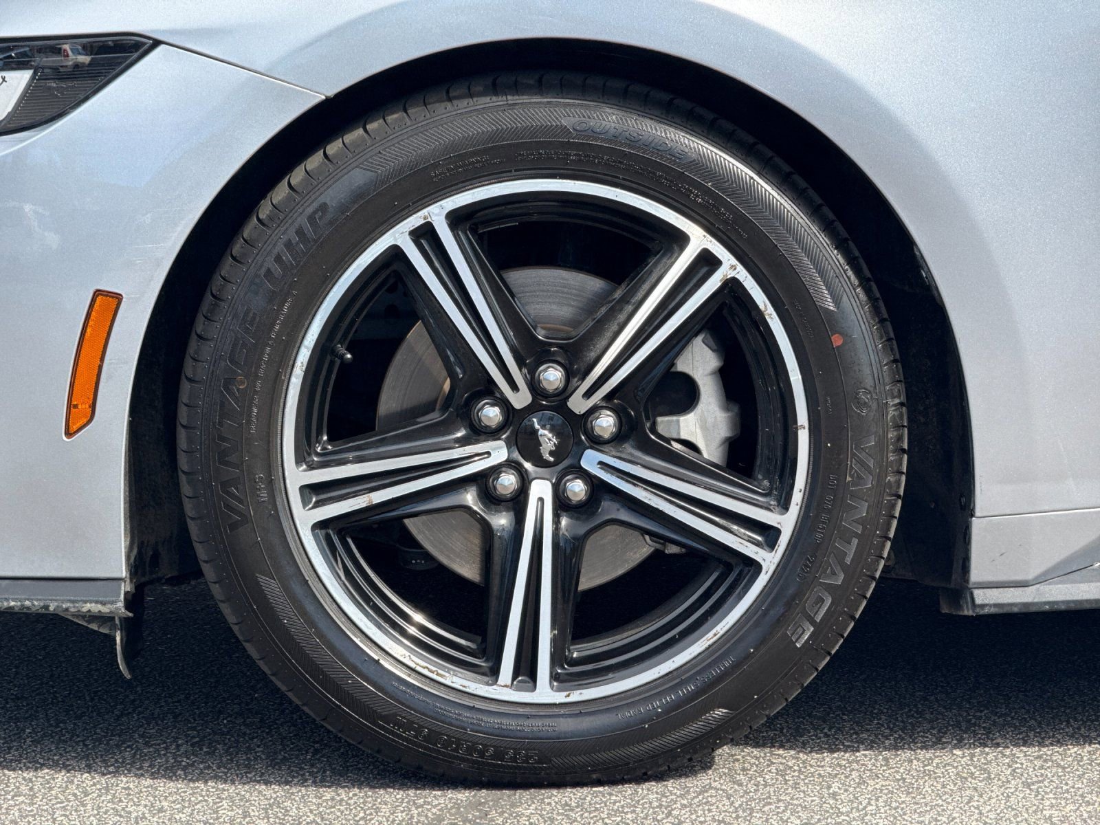 Used 2024 Ford Mustang Premium image 23