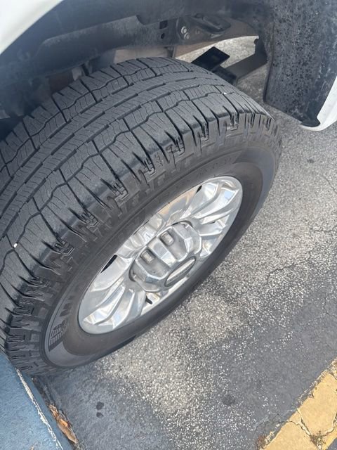Used 2022 Ford F250 Limited AWD/4WD image 11