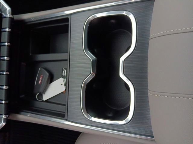 New 2026 GMC Acadia Elevation w/ Super Cruise Package image 17