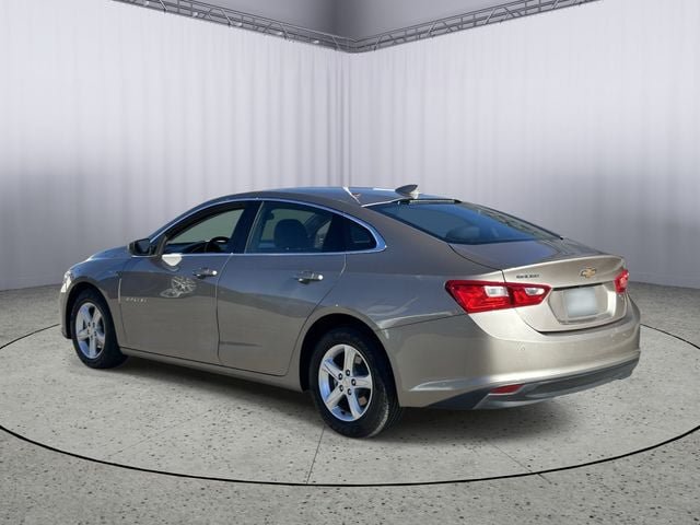 Used 2024 Chevrolet Malibu LT FWD image 7