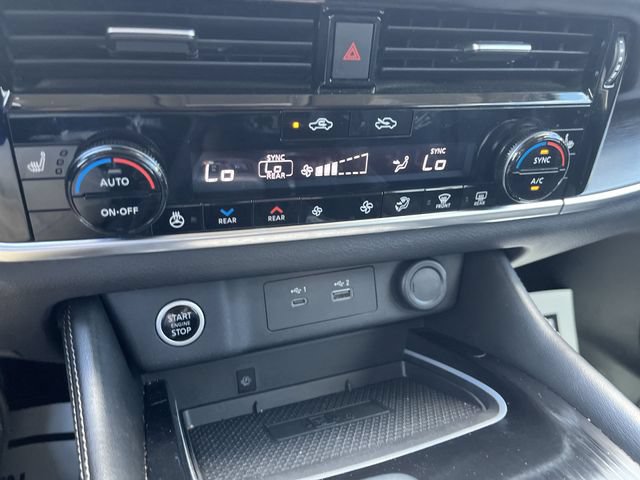 Used 2021 Nissan Rogue SL w/ Premium Package AWD/4WD image 19