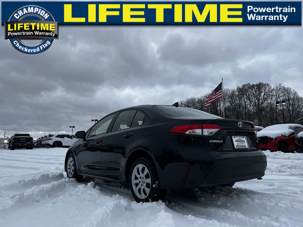 Used 2024 Toyota Corolla LE image 10