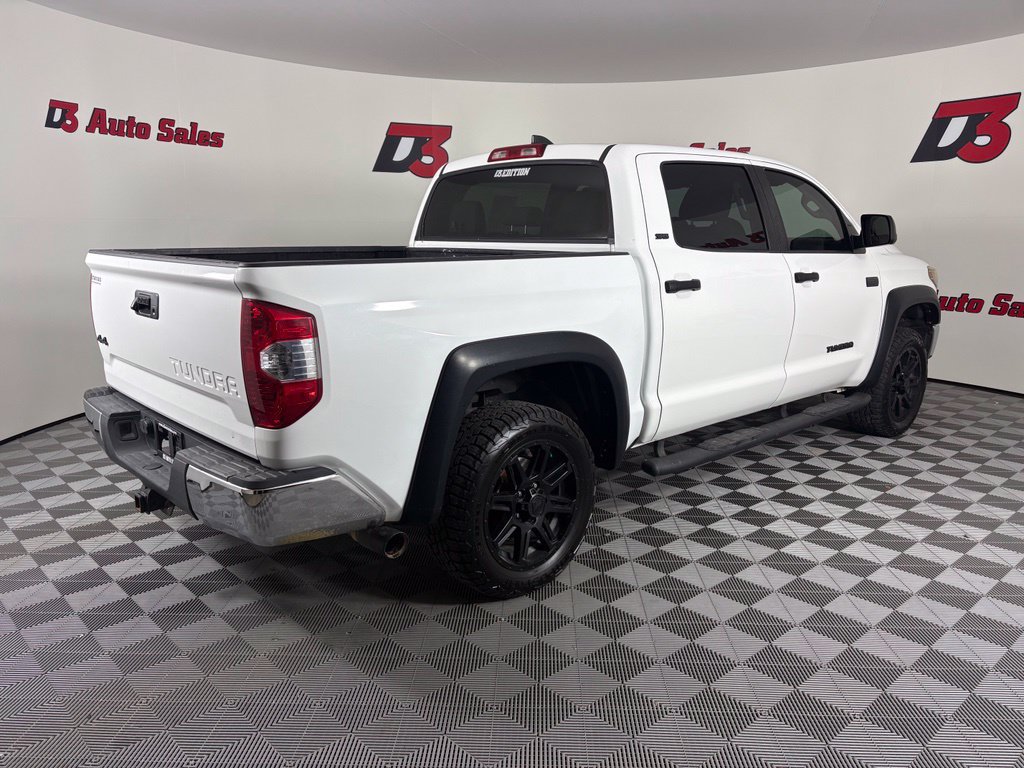 Used 2020 Toyota Tundra SR5 w/ SR5 Leather Package AWD/4WD image 8