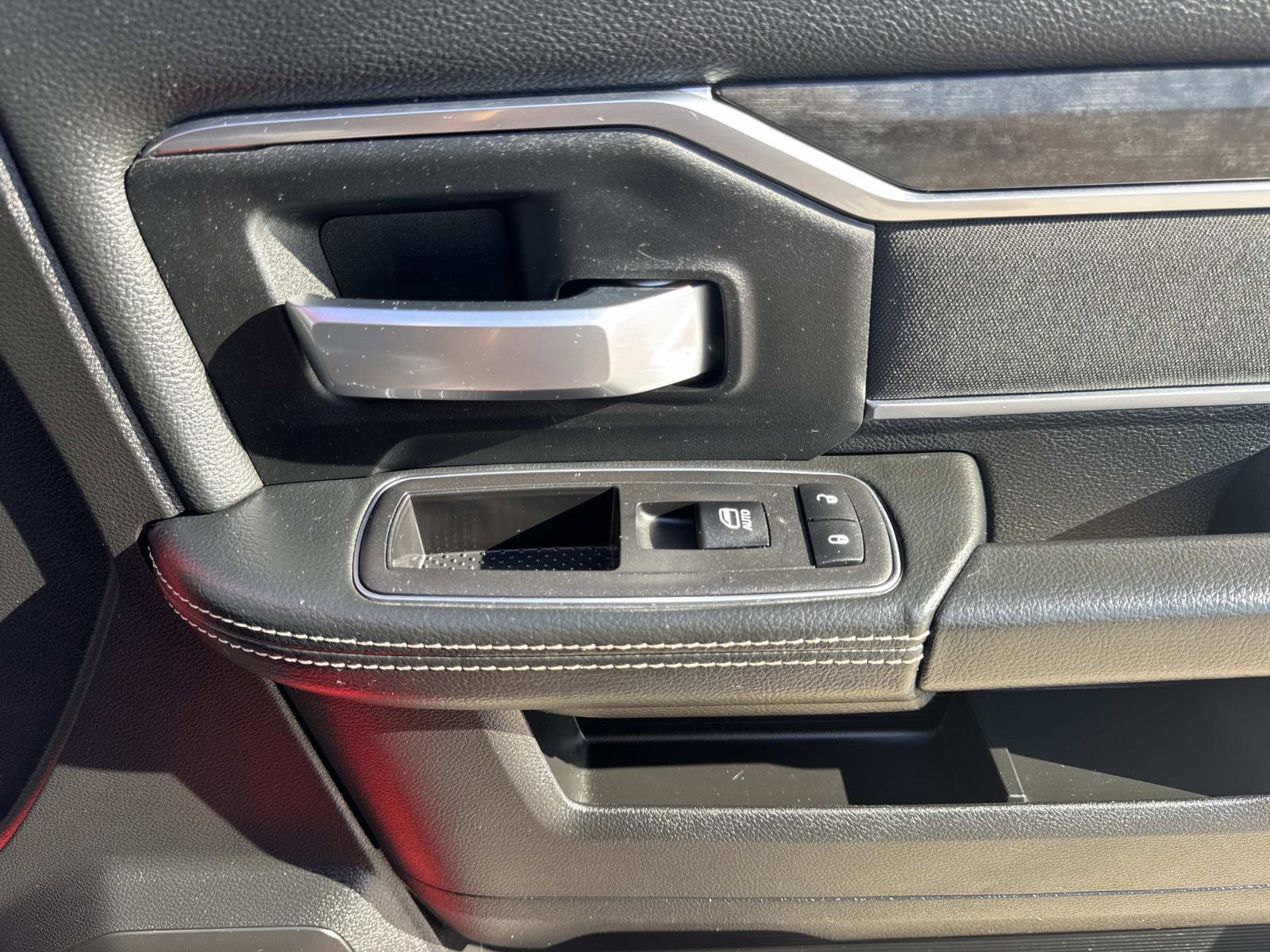 Used 2024 RAM 2500 Big Horn w/ Bed Utility Group image 14