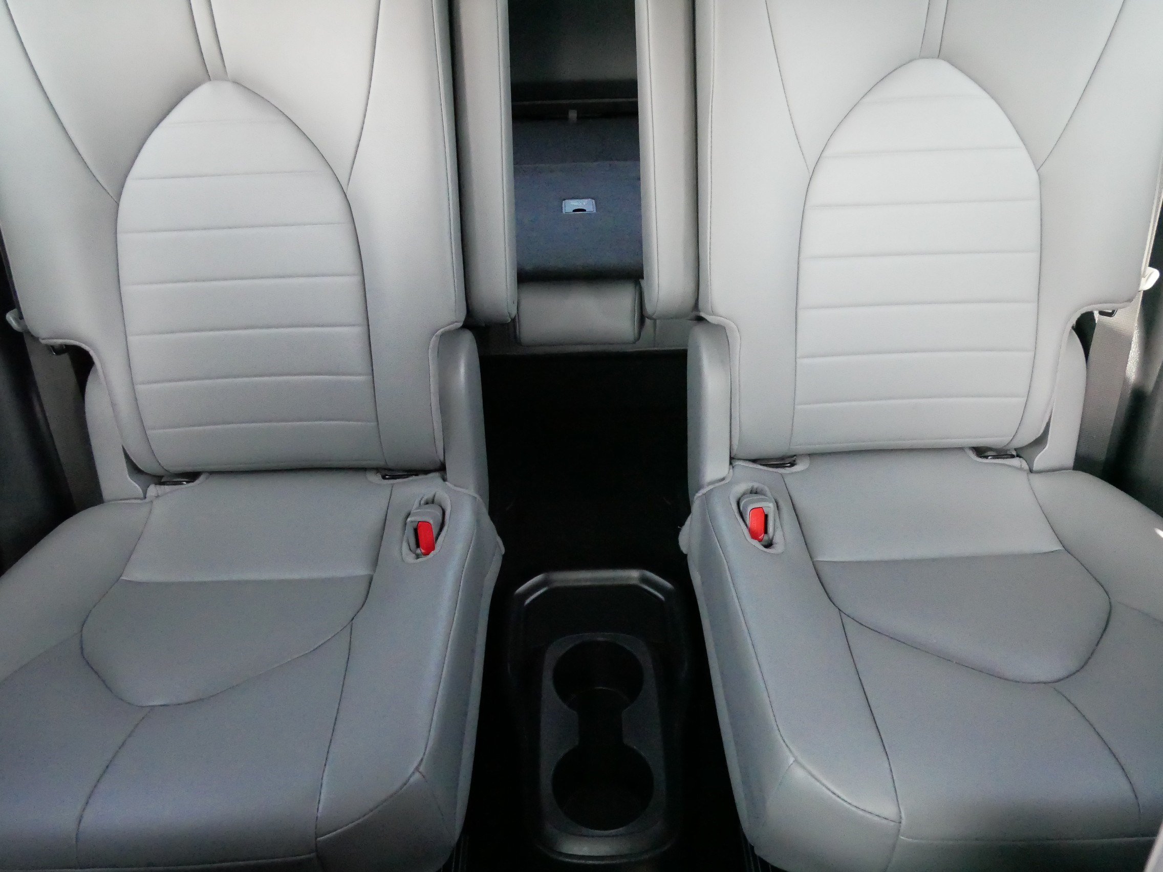 Certified 2026 Toyota Highlander XLE AWD/4WD image 13
