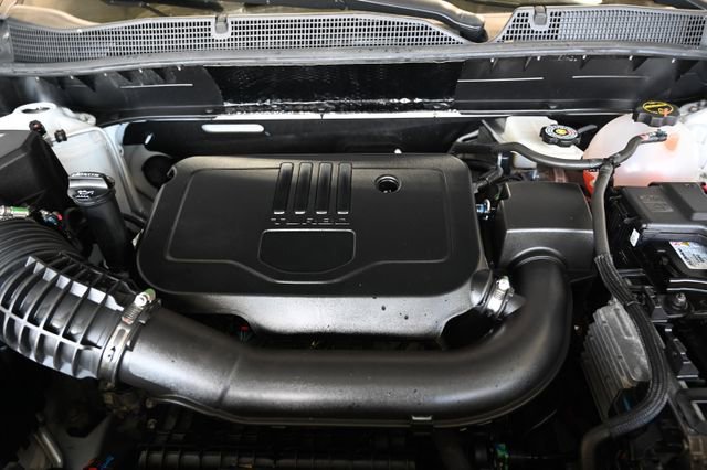 Used 2024 Chevrolet Blazer LT w/ Midnight/Sport Edition image 30