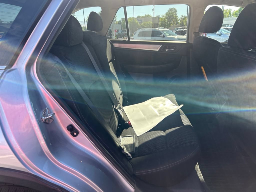 Used 2018 Subaru Outback 2.5i Premium w/ Protection Package #1 AWD/4WD image 18