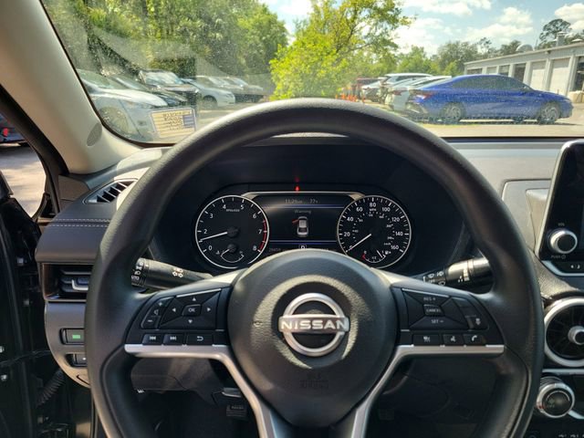 Used 2024 Nissan Sentra SV image 16