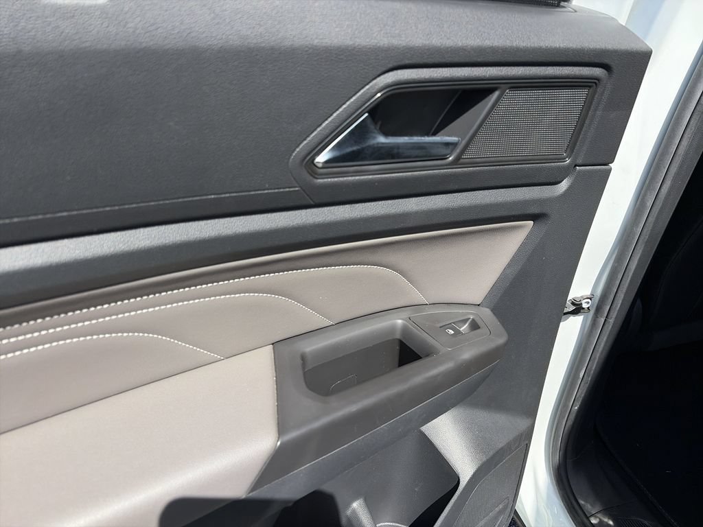 Certified 2023 Volkswagen Atlas SE FWD image 19